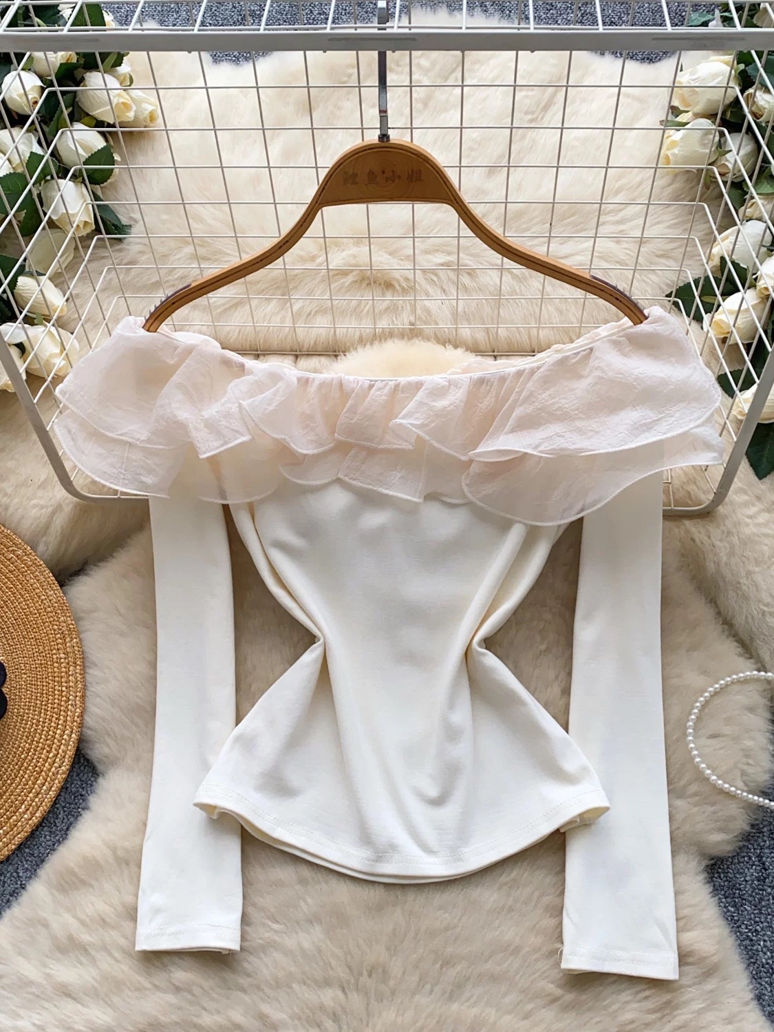 Cluster beauty top CTO797
