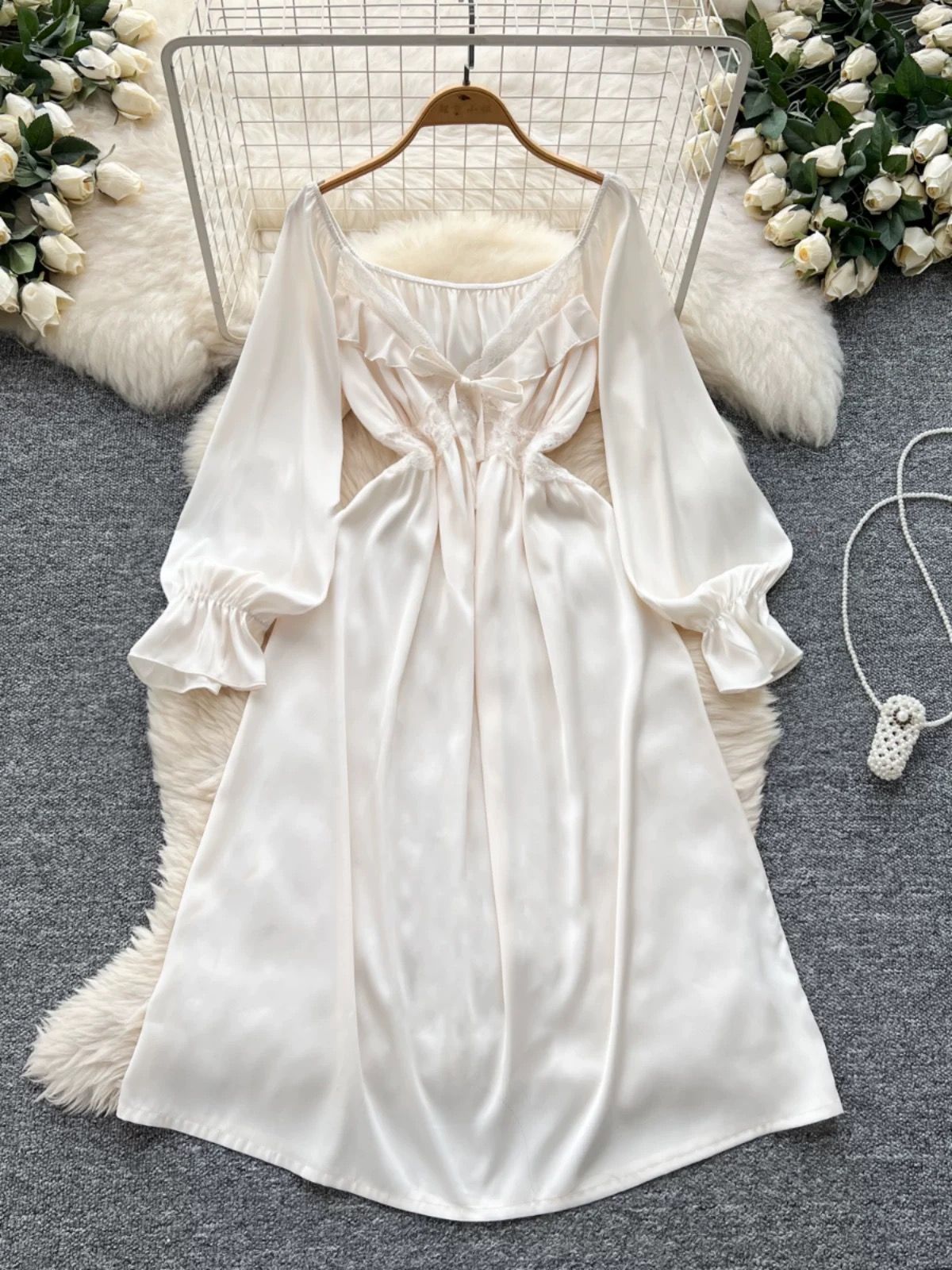 Raging beauty silk night dress SW127 image