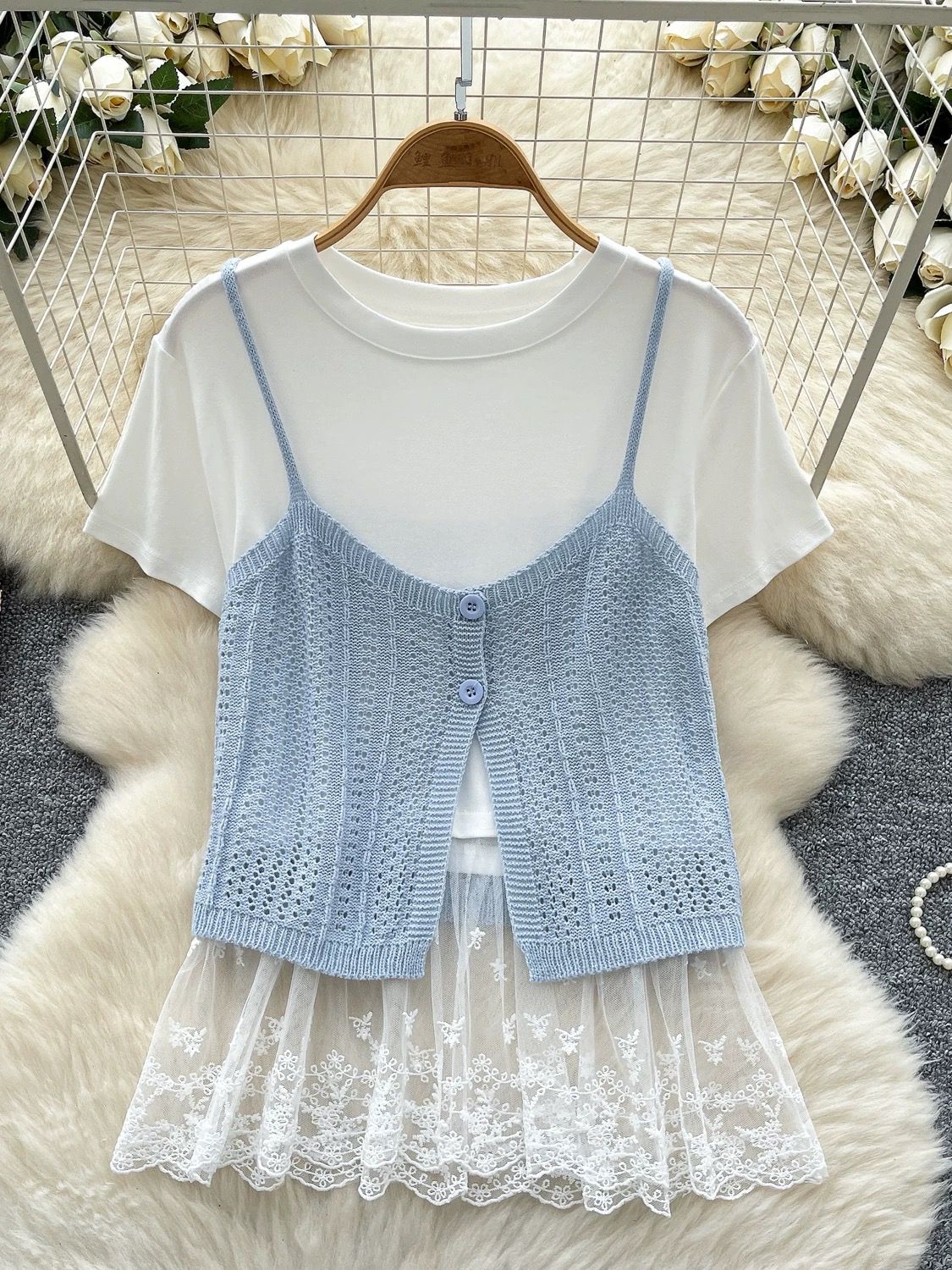 On the road top CTO453 image