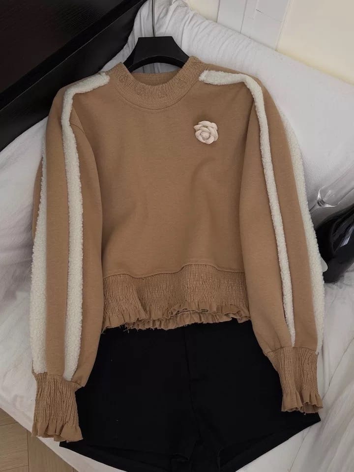 Falls fav girl sweat top KTO296 image