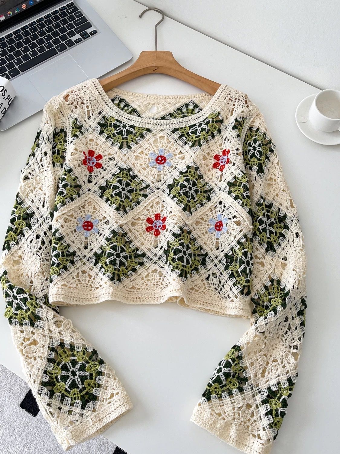 Yelisa crotchet top KTO288 image