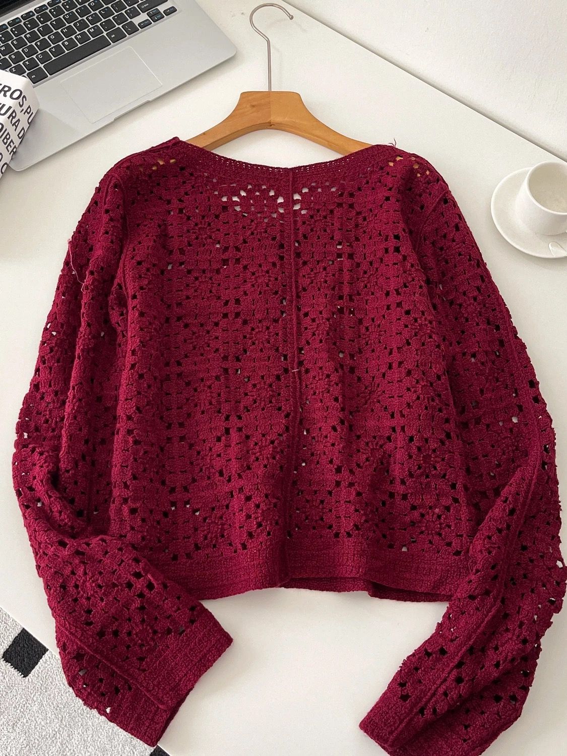 Chase the feelings crotchet top KTO285 image