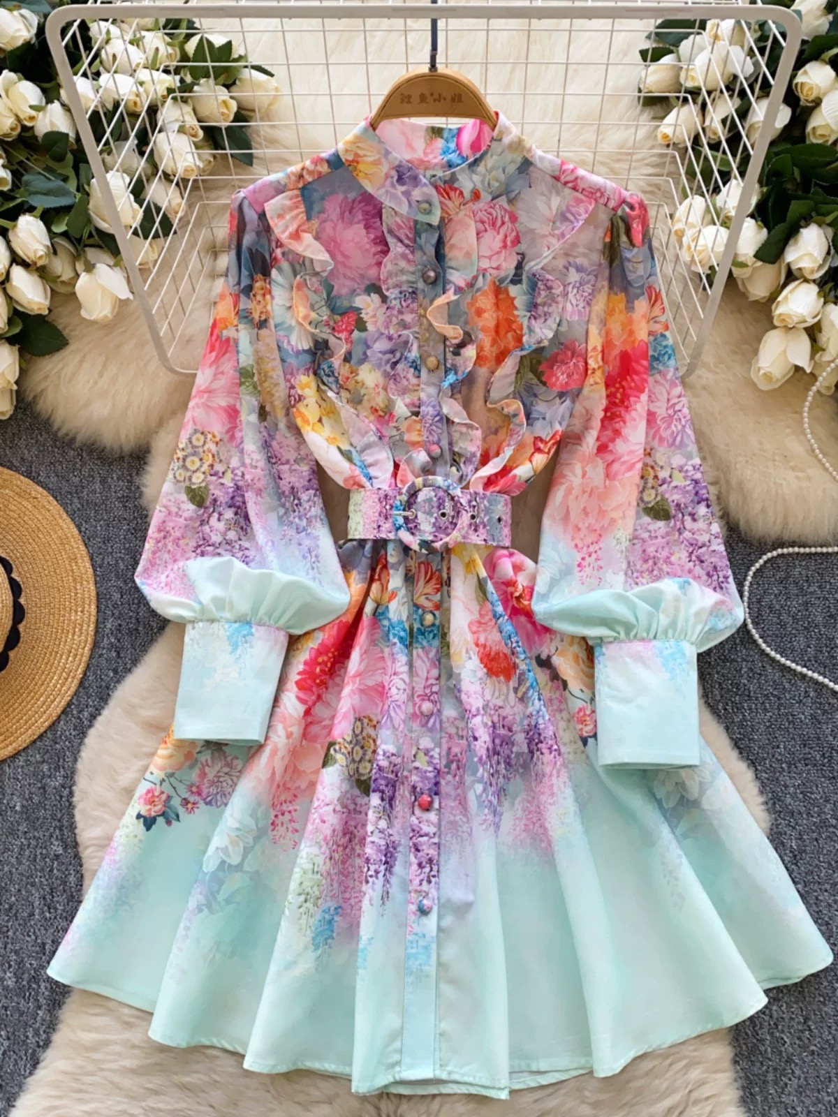 Curious woman dress ED366