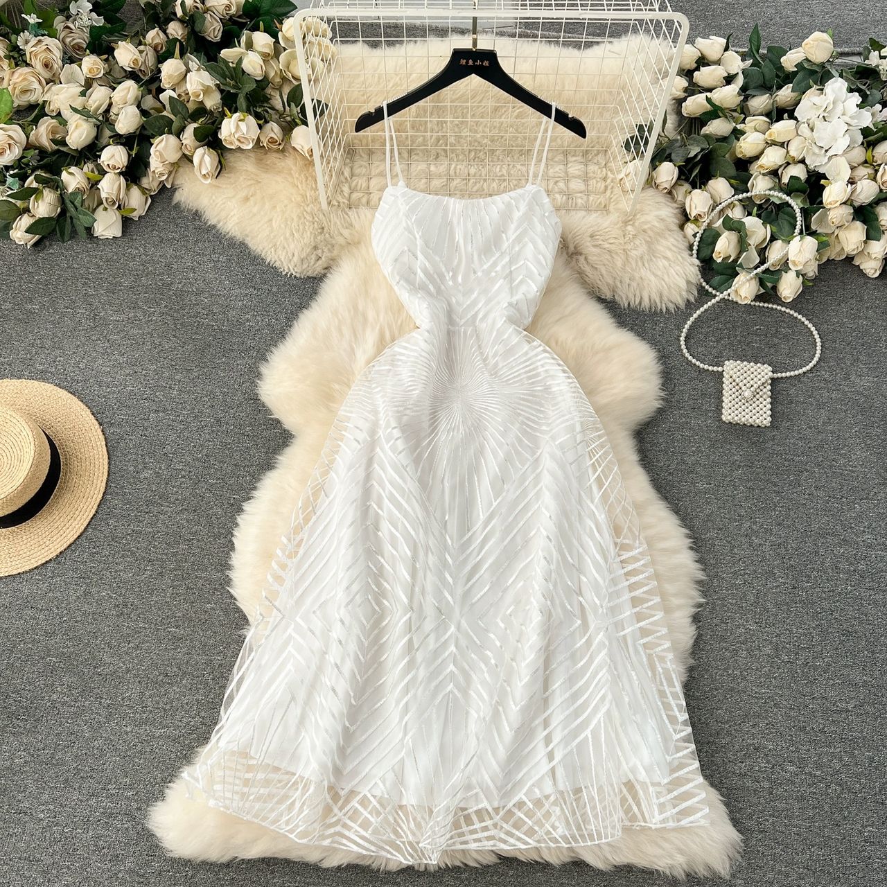 Little surprise dress FD761 image
