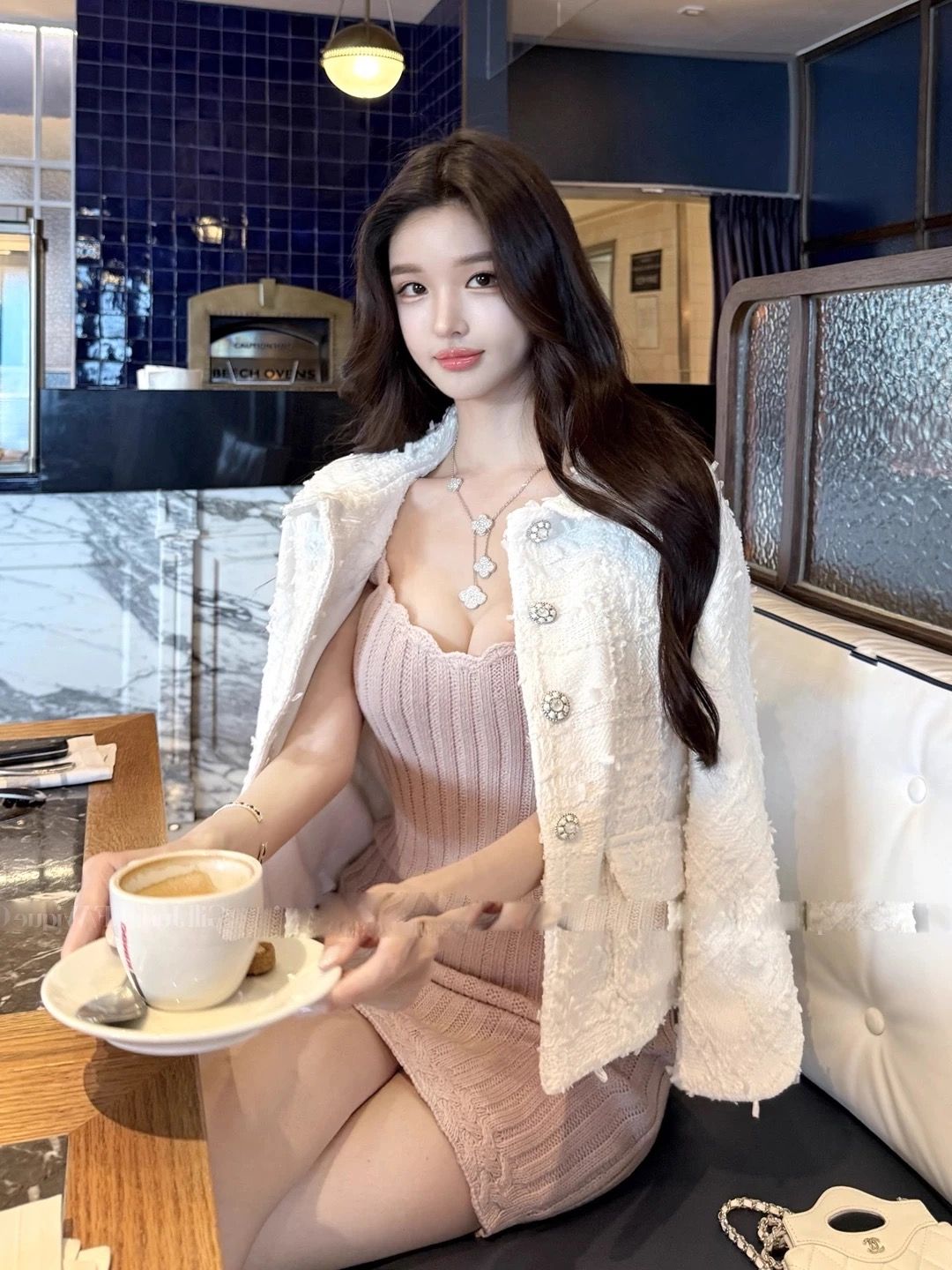 Forever rich blazer BL165 image