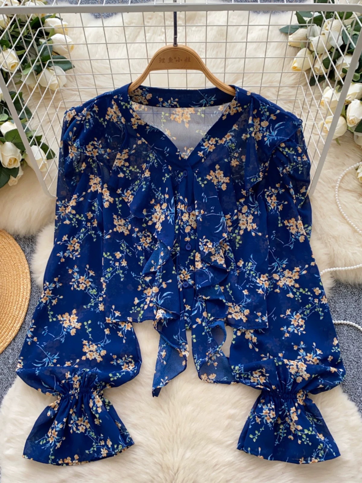 Bonjour ruffle top CTO198 image