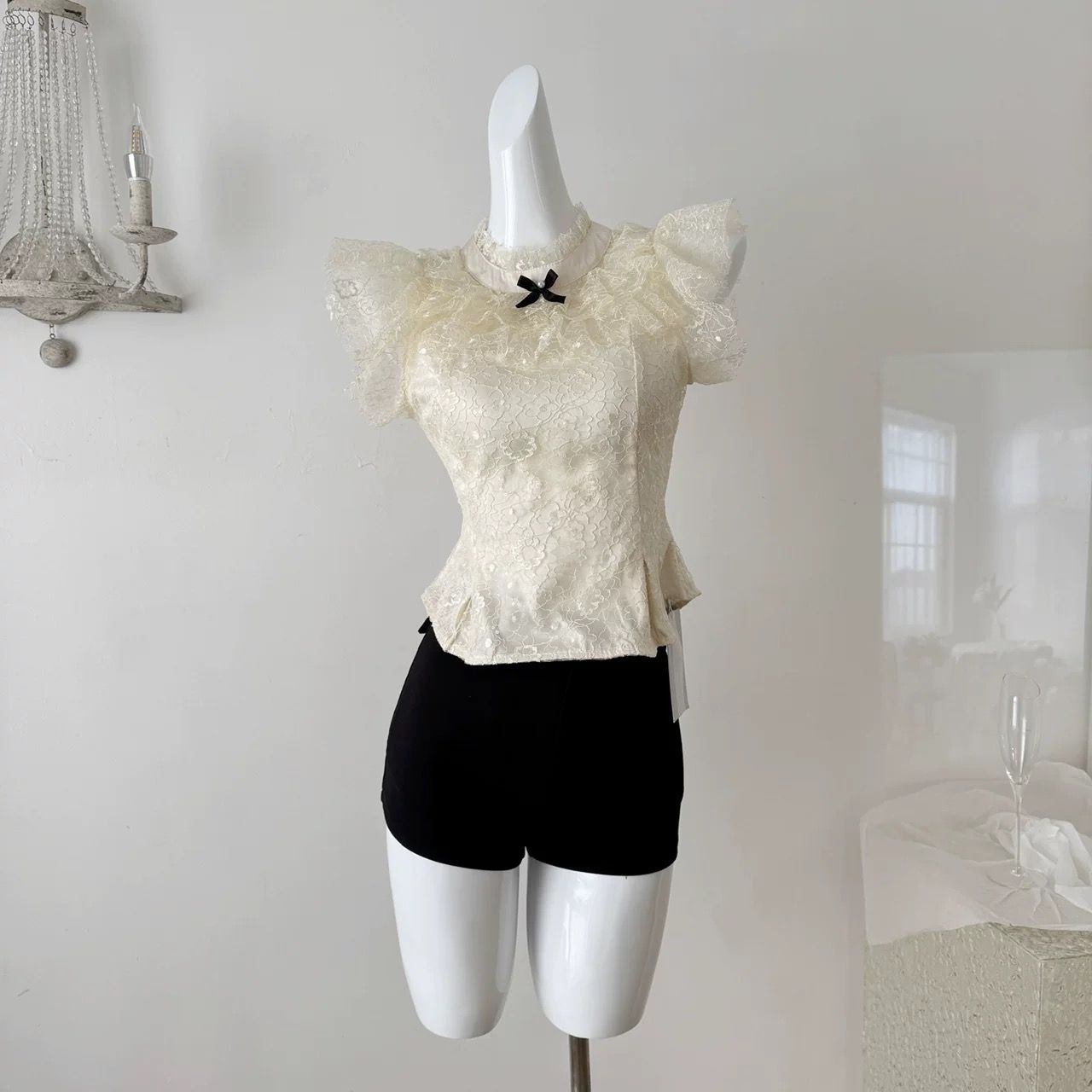 Soho chic top CTO508 image