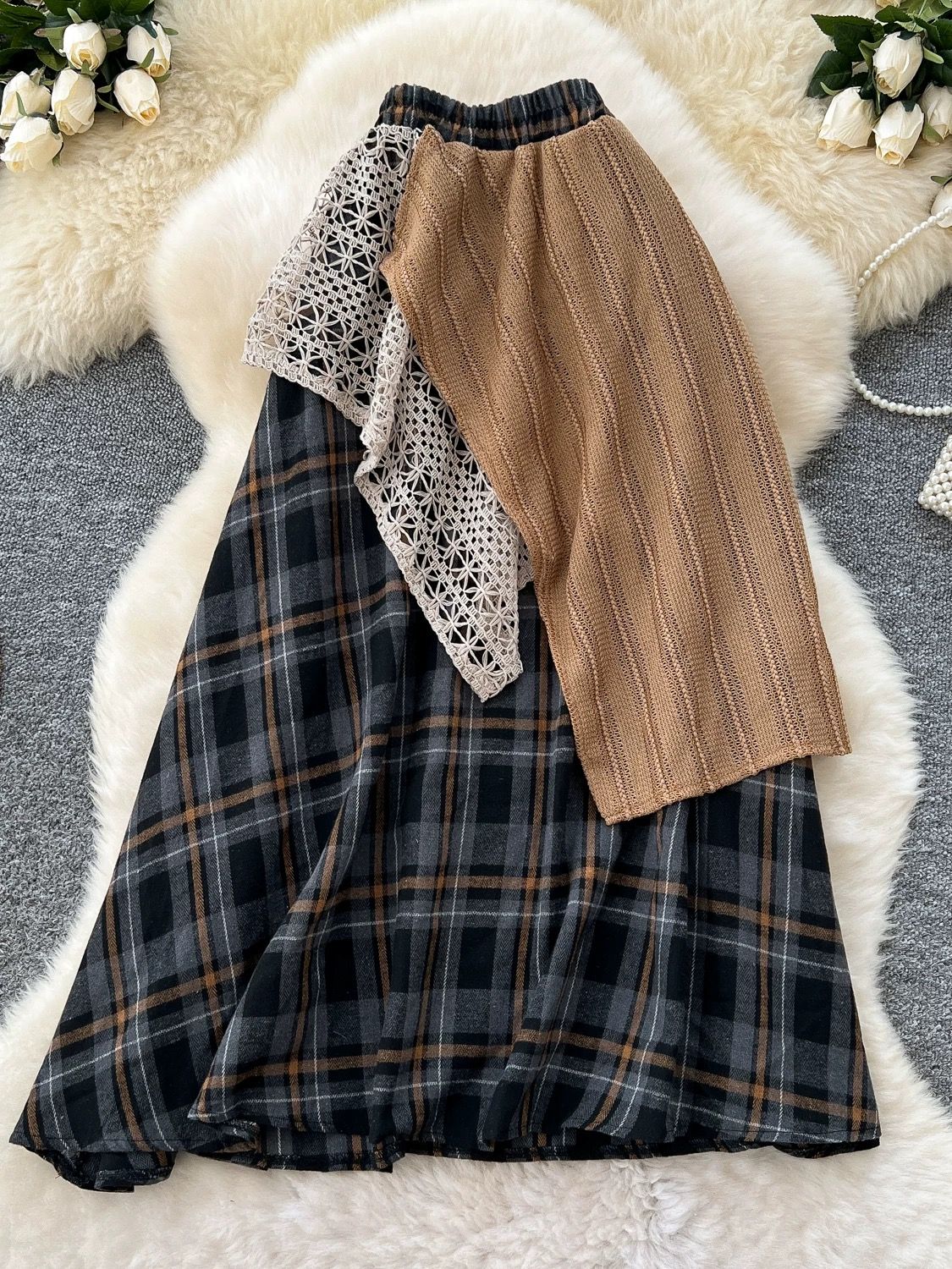 Private university skirt CS171 image