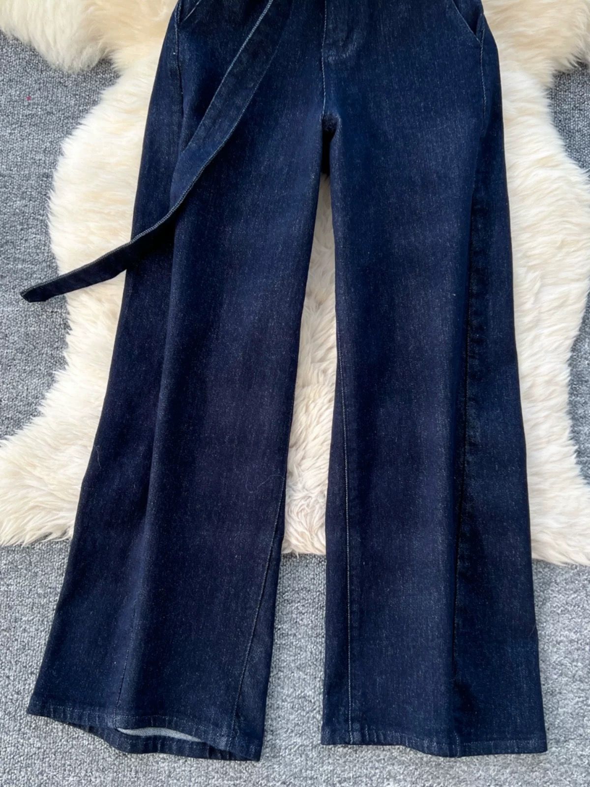 Early morning errands jeans JN102 image