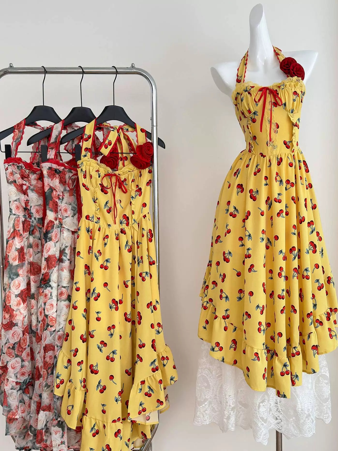 This is me dress & skirt attachment  CD1334