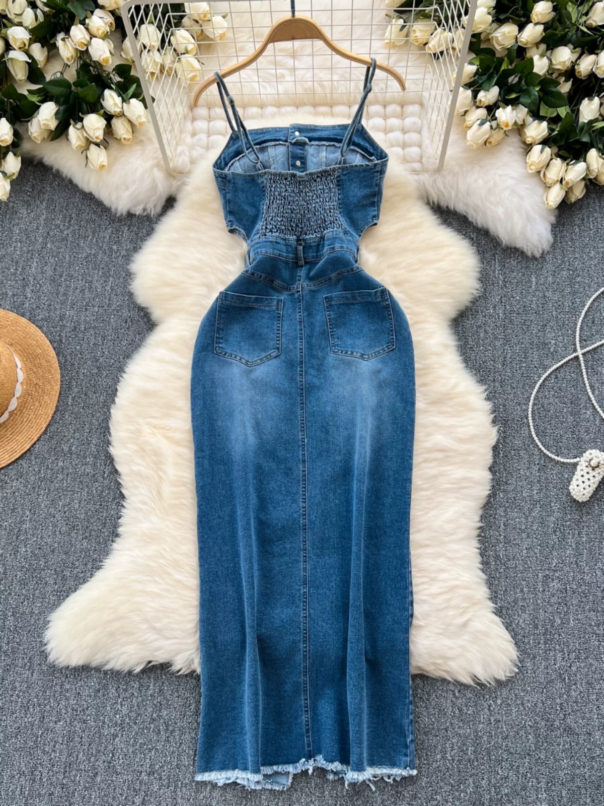 Step back dress DBC54 image