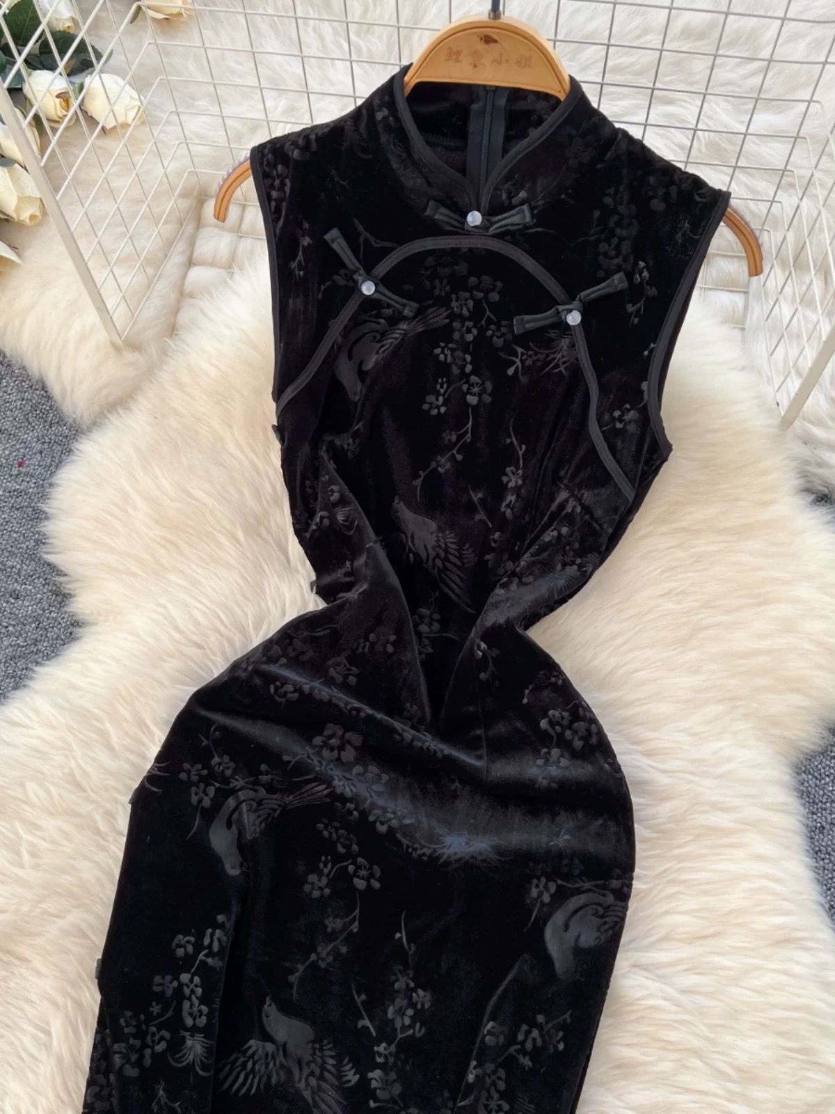 Going with it qipao dress Q230 image