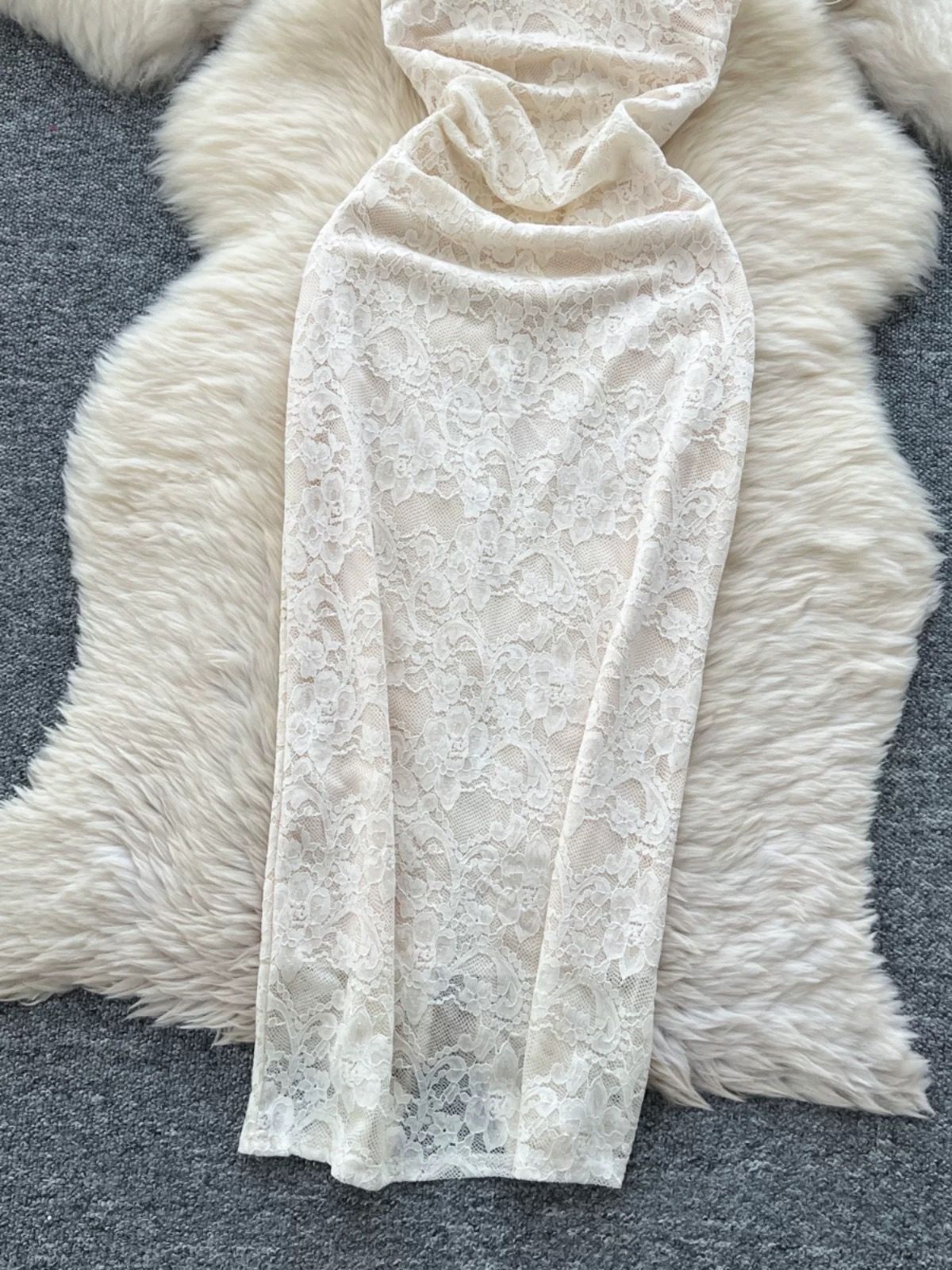 In the right zone lace dress FBC438 image