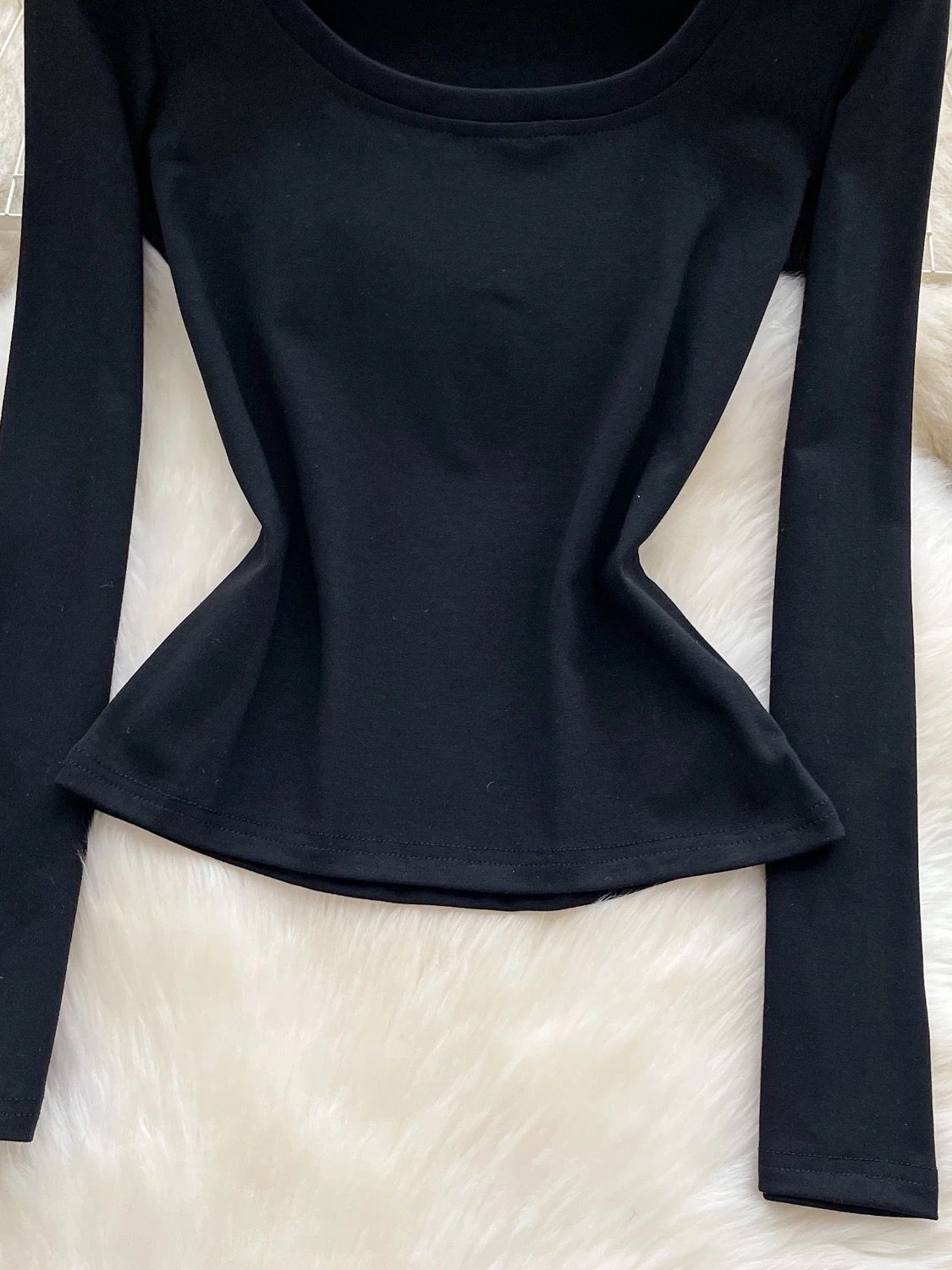 Around town top CTO757 image