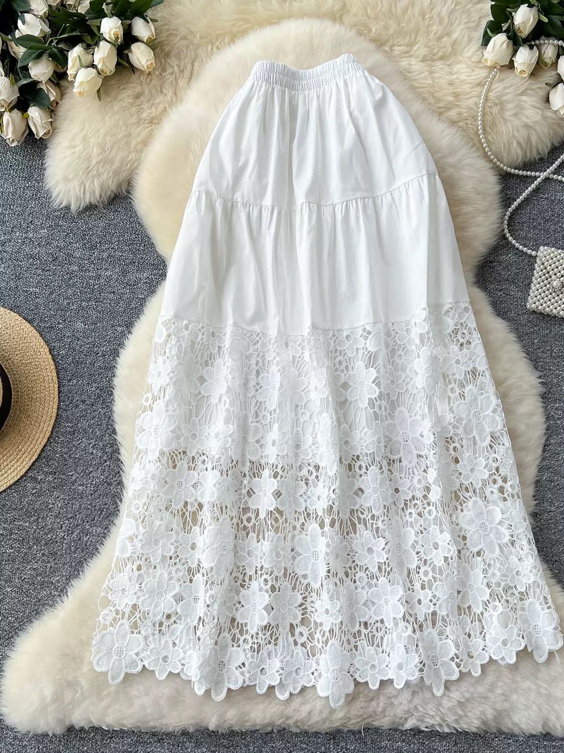 Bold and beautiful skirt CS184 image