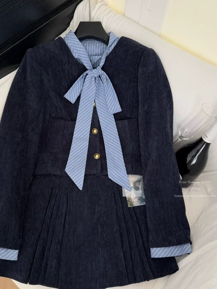 Work life set FTP302 image