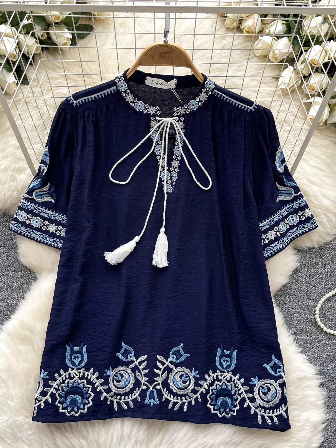 Sailing beauty embroidery top CTO624 image
