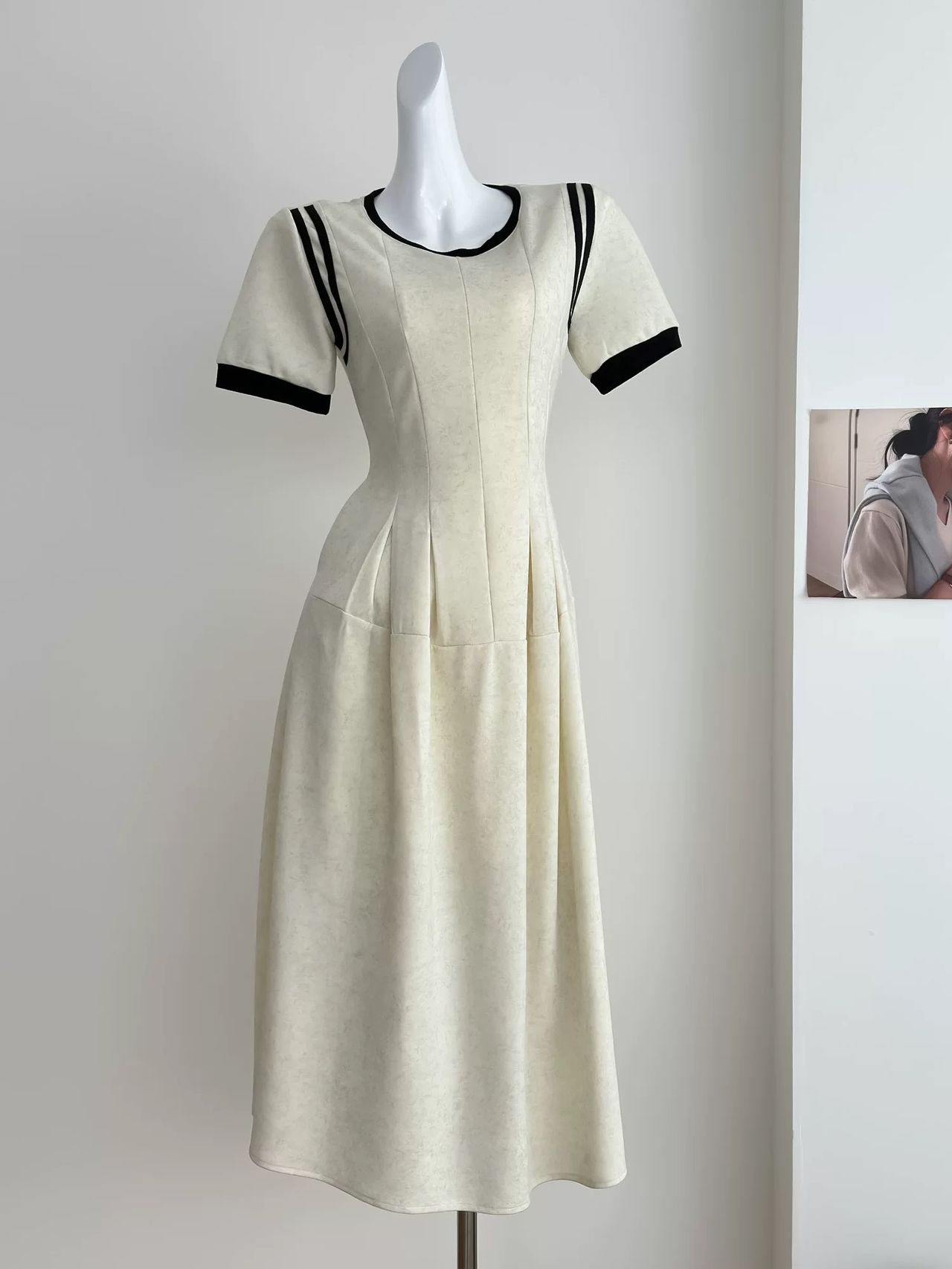 Romance me dress CD1323 image