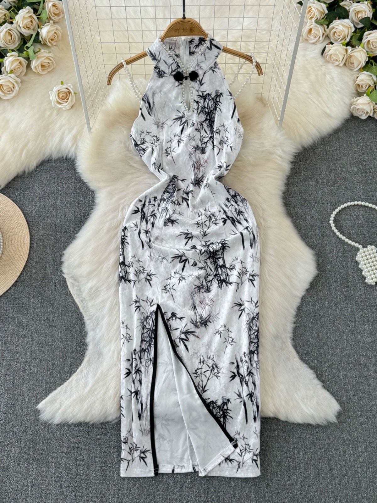 Luxury views qipao dress Q185 image