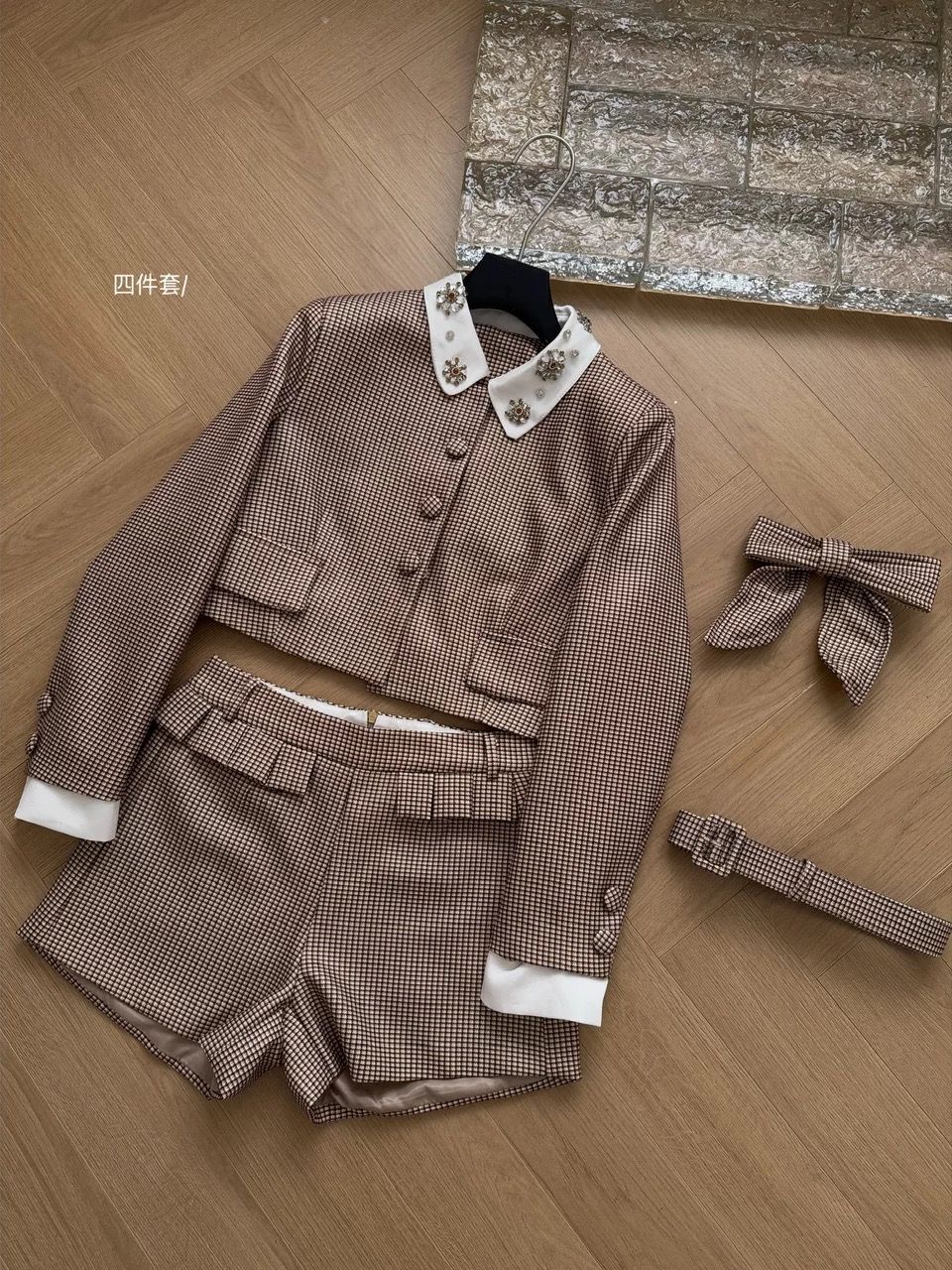 Maeve suit set FTP311 image