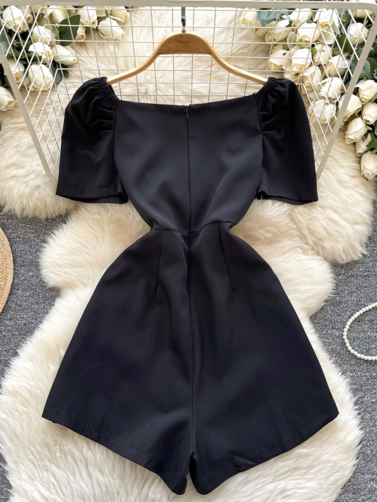 Blending in jumpsuit CJS180 image
