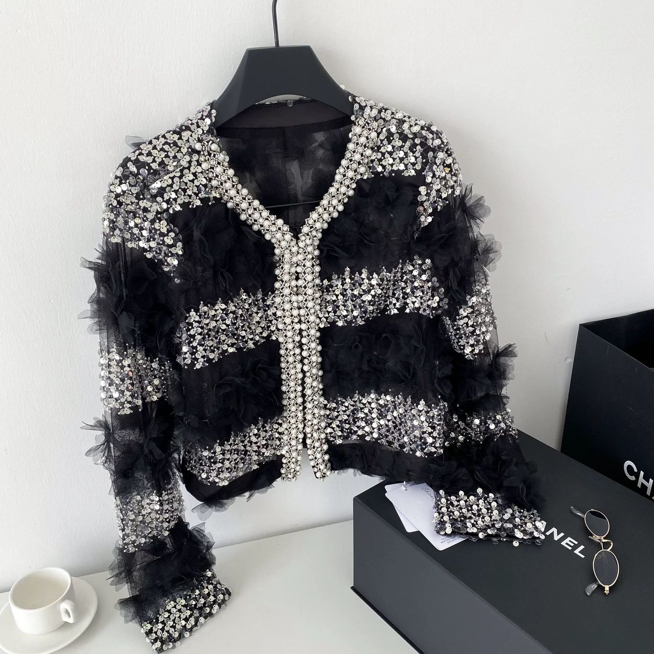 Been around the world top FTO327 image