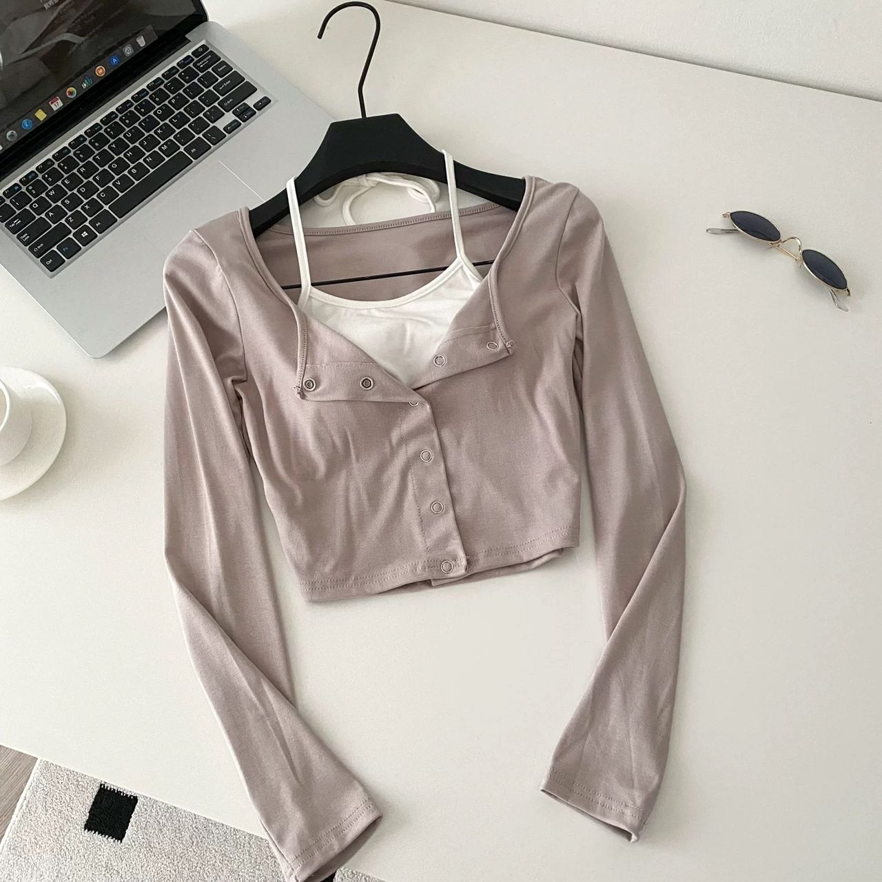 Not stressed top CTO725 image