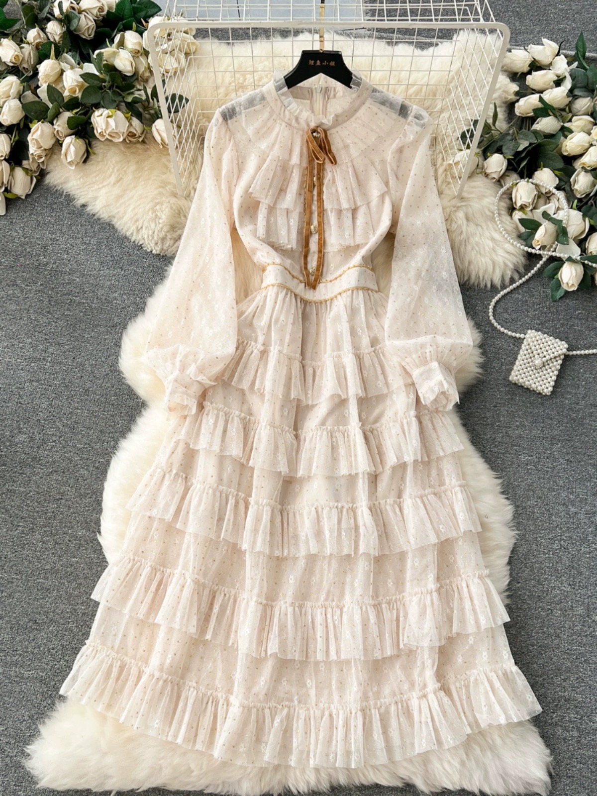 Walk around town dress CD1418