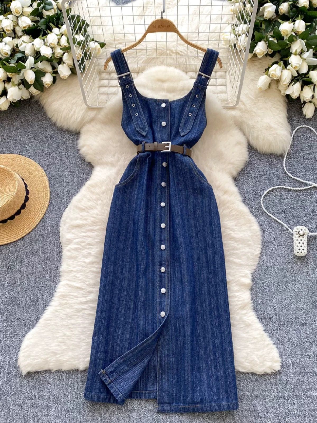 Barbie girl dress & belt DD121 image