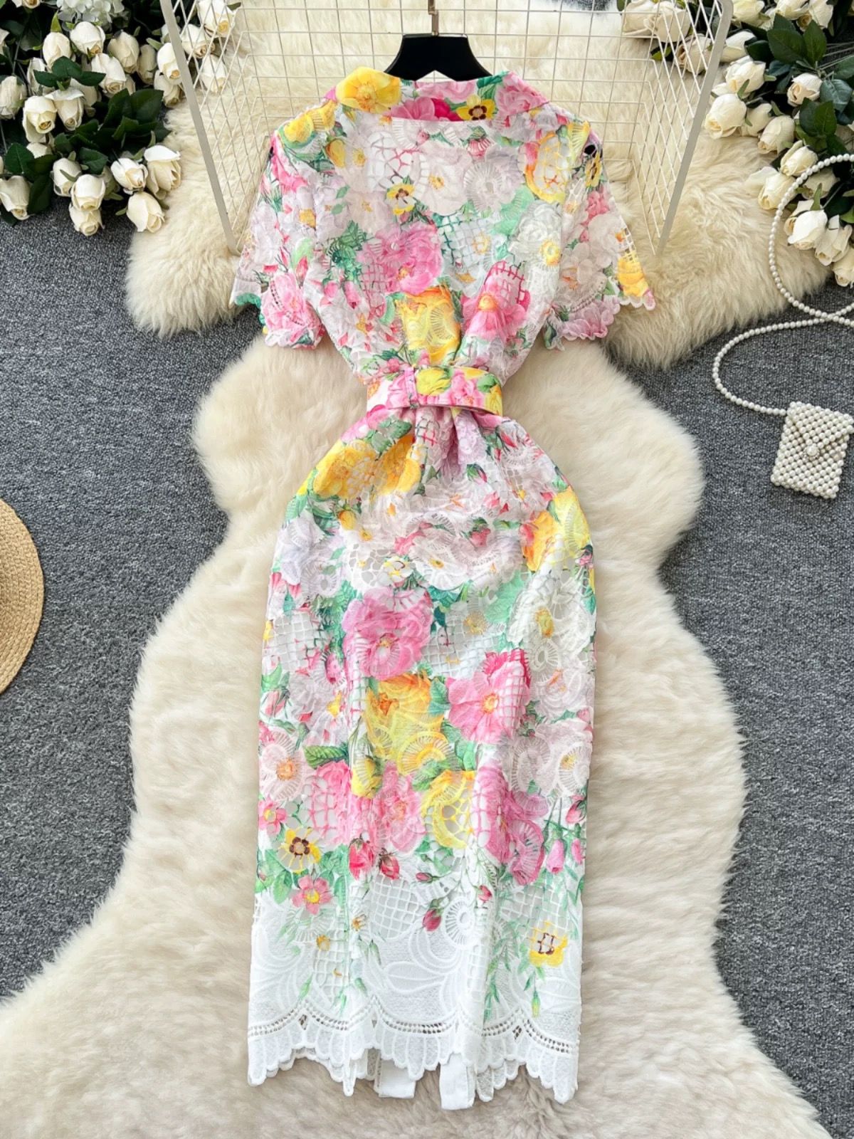 Walk and talk lace dress FBC448 image