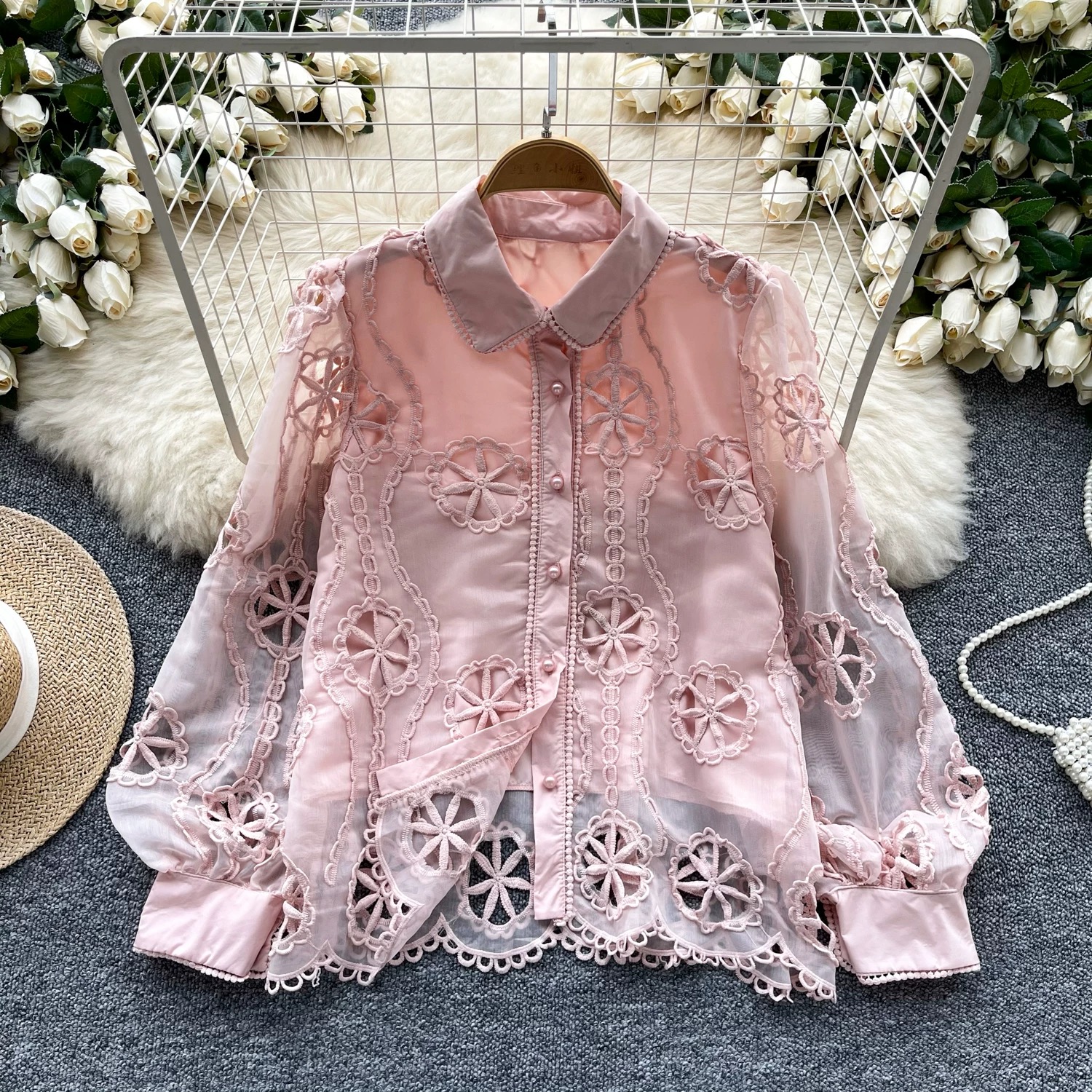 Weekend trip lace blouse BE427 image