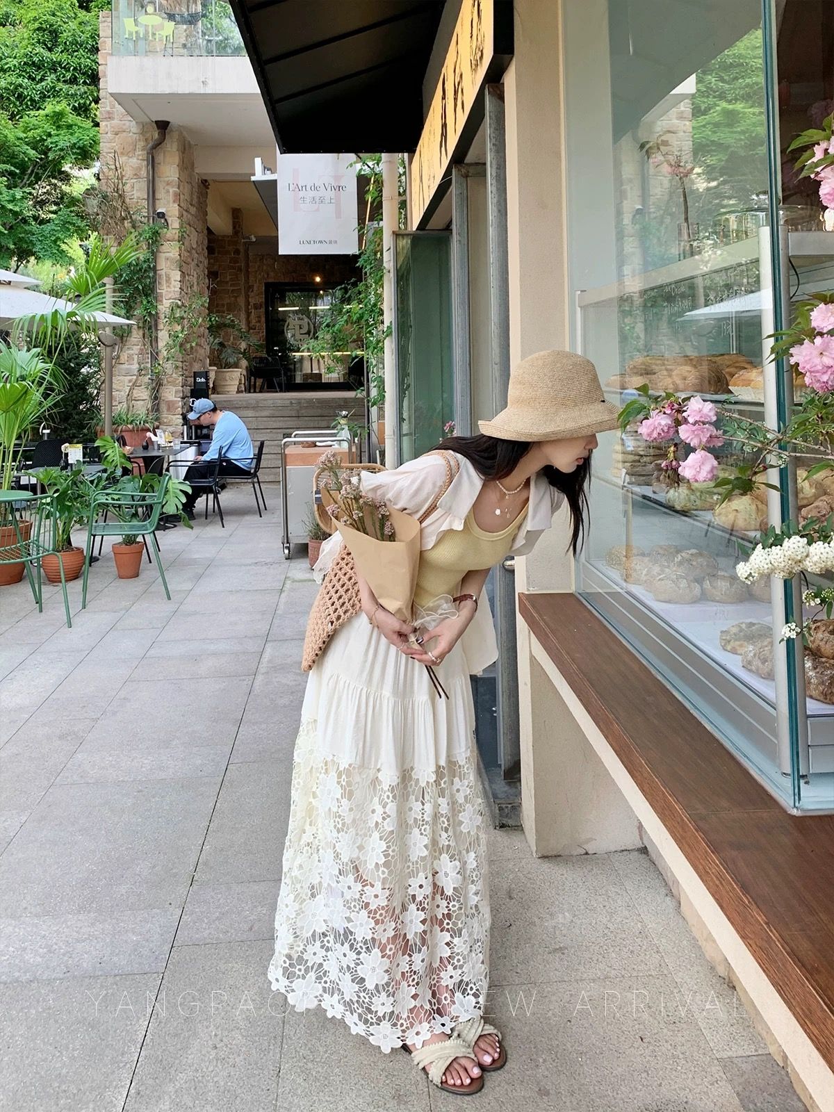 Bold and beautiful skirt CS184 image