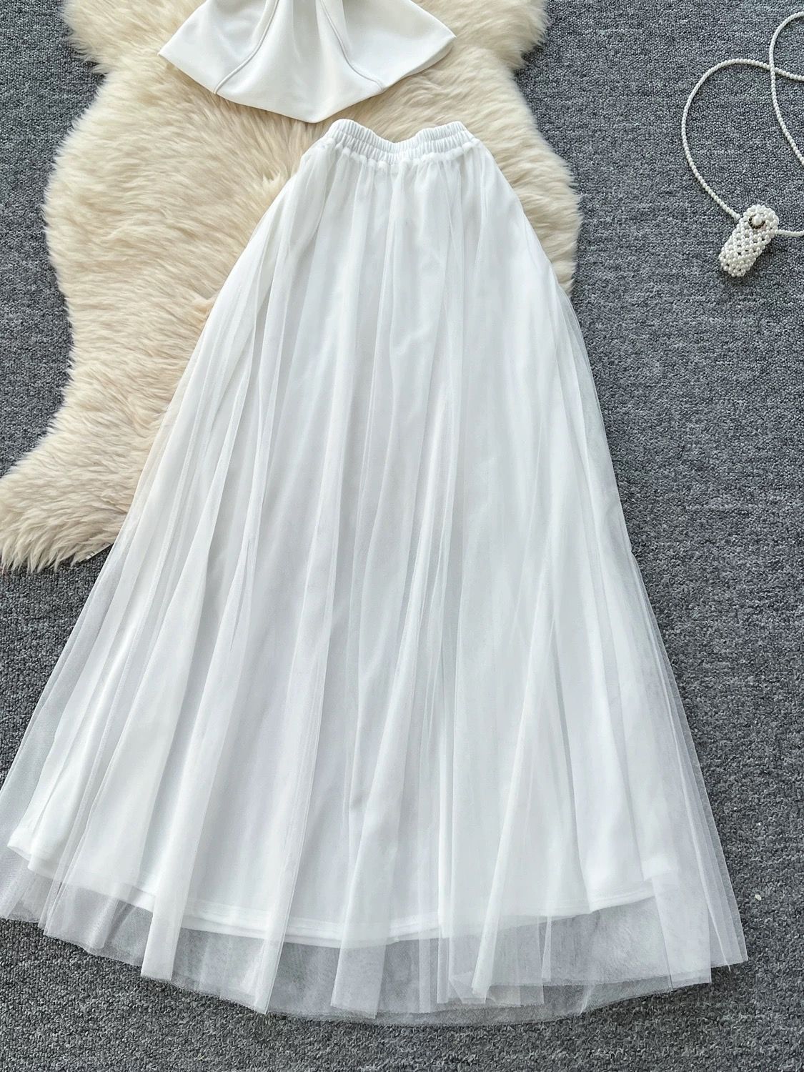 Playing hard to get set FTP253 image