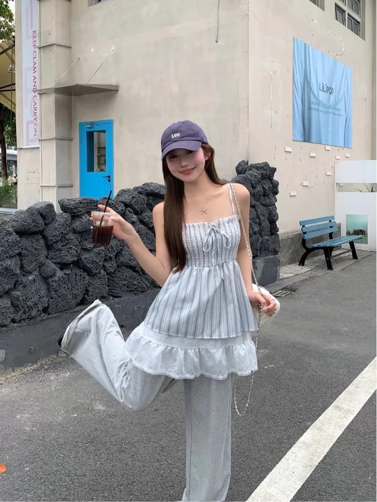 Queen of the stage top CTO967 image