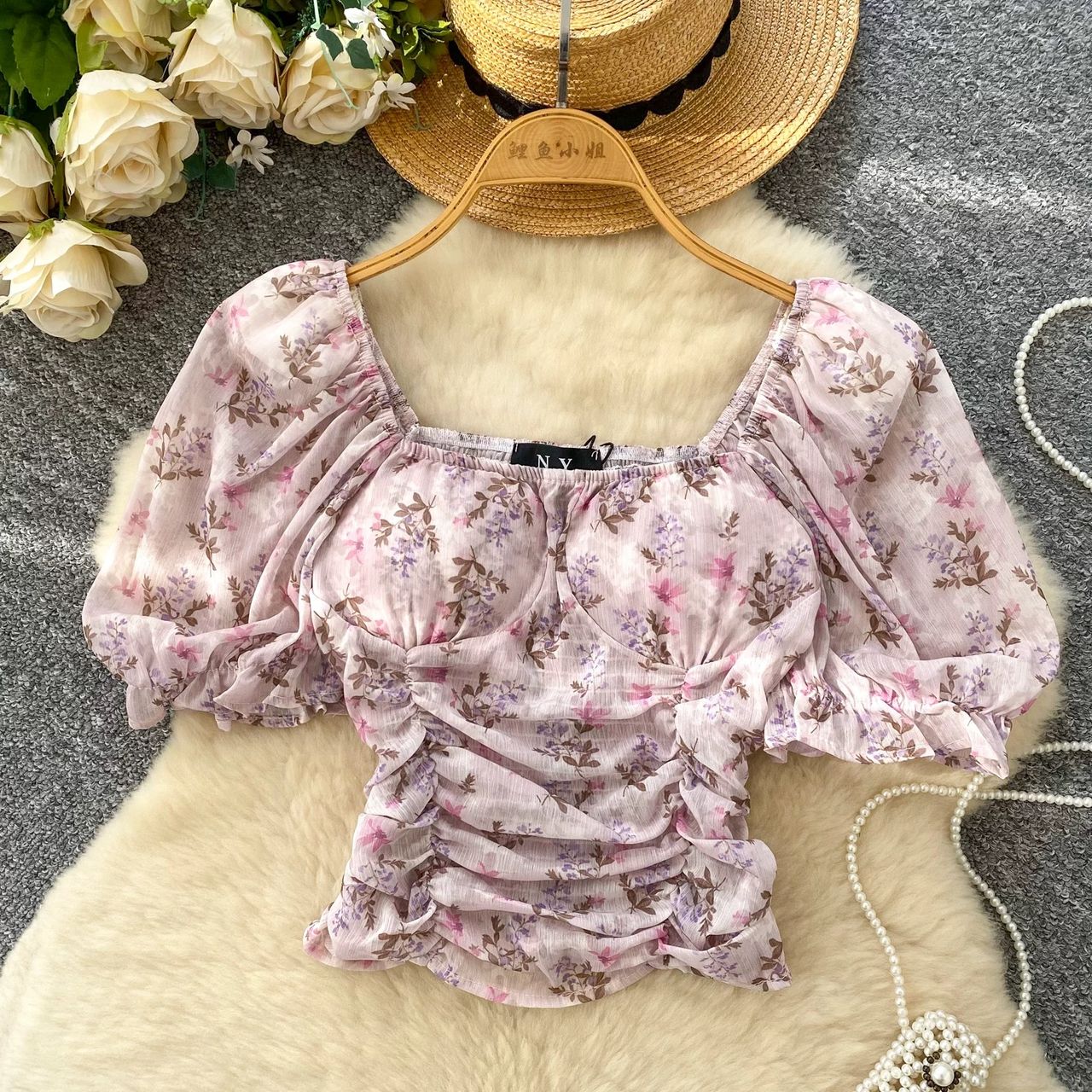 Falling for me top CTO973 image