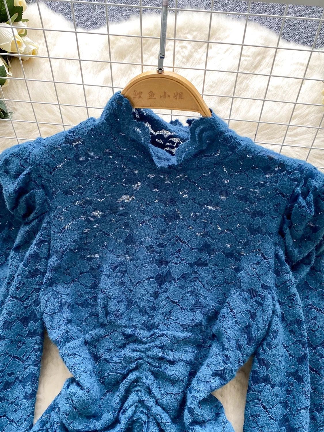 Emerald eyes top CTO683 image