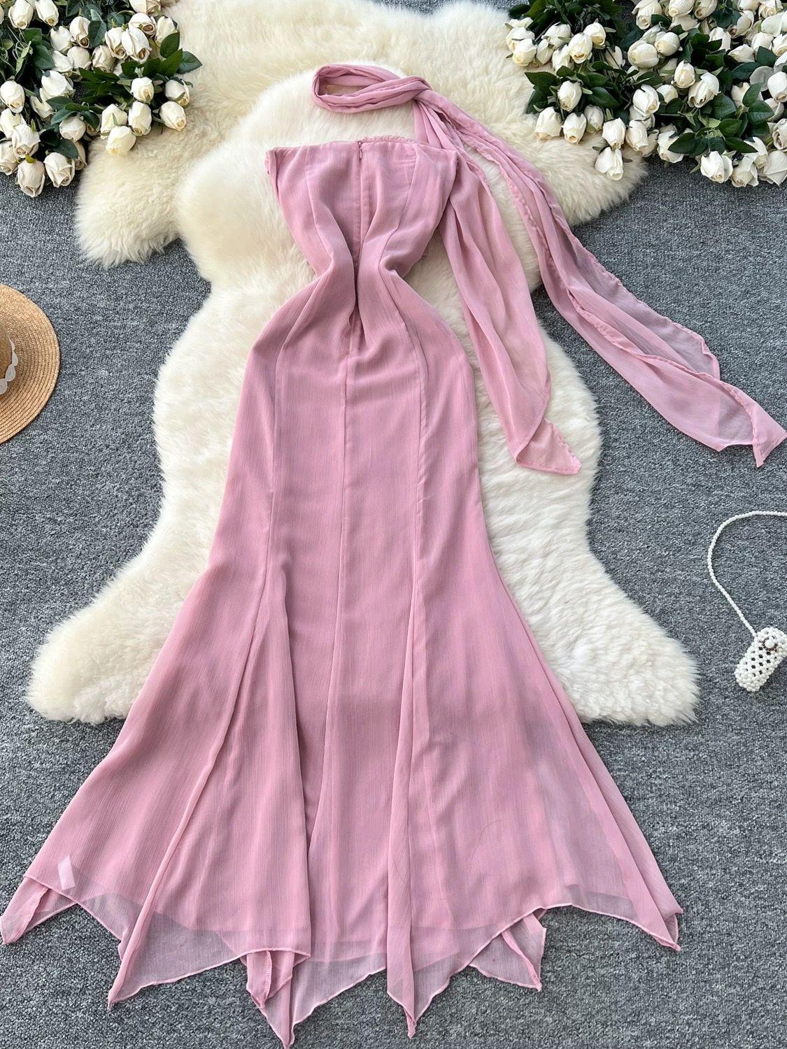 See me coming dress CD1360 image