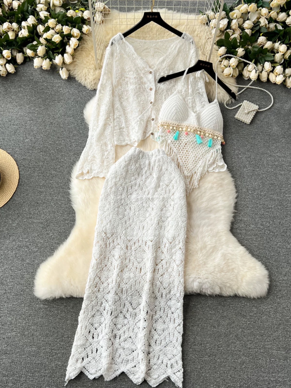 Cloud hopping crotchet set KTP243