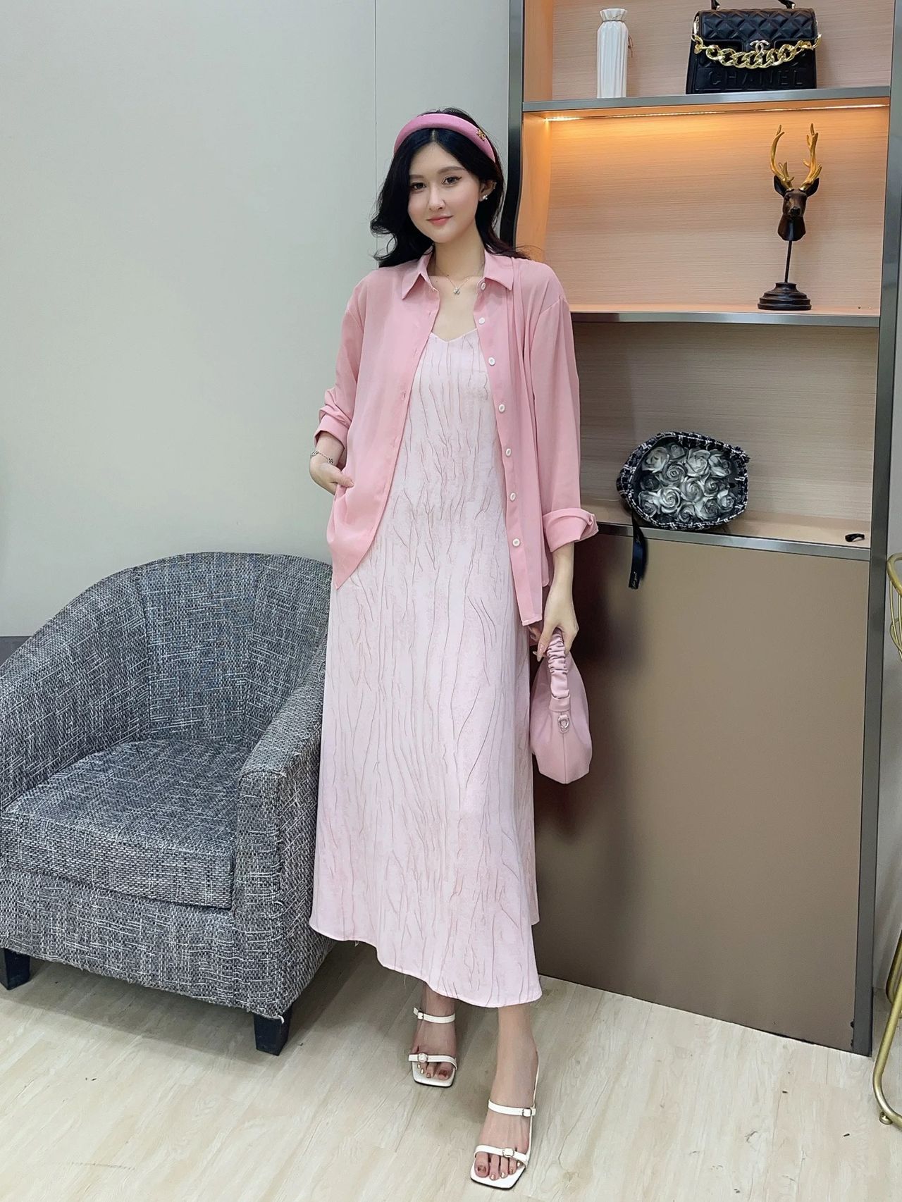 Formally invited set CTP422 image