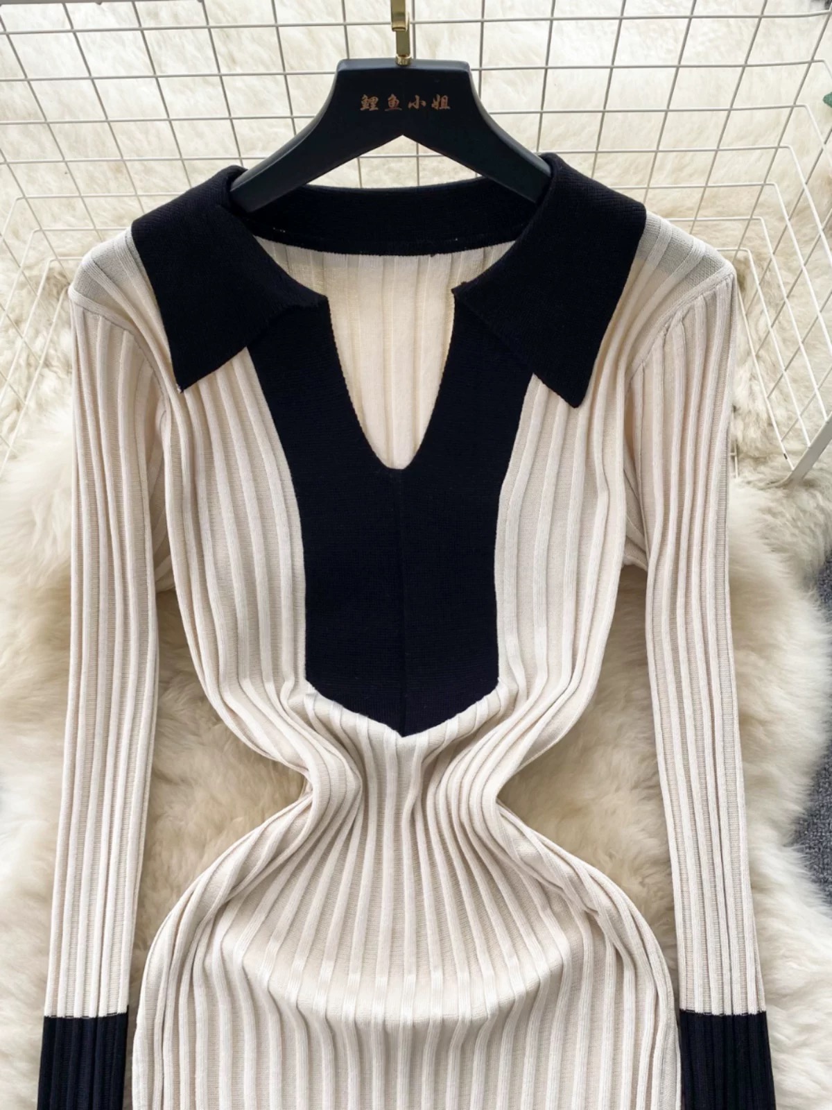 Casting love spells dress KBC304 image