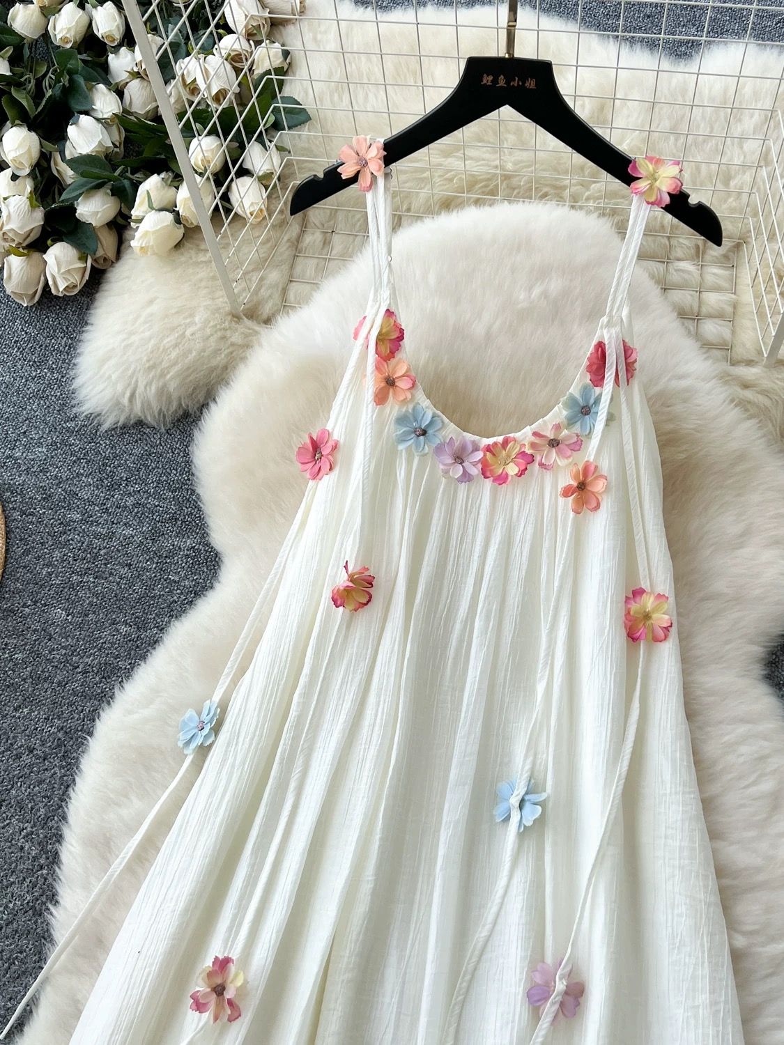 Moving along dress CD1352 image