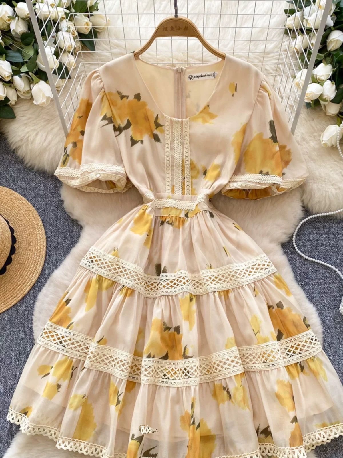 Love hurts dress CD2079 image