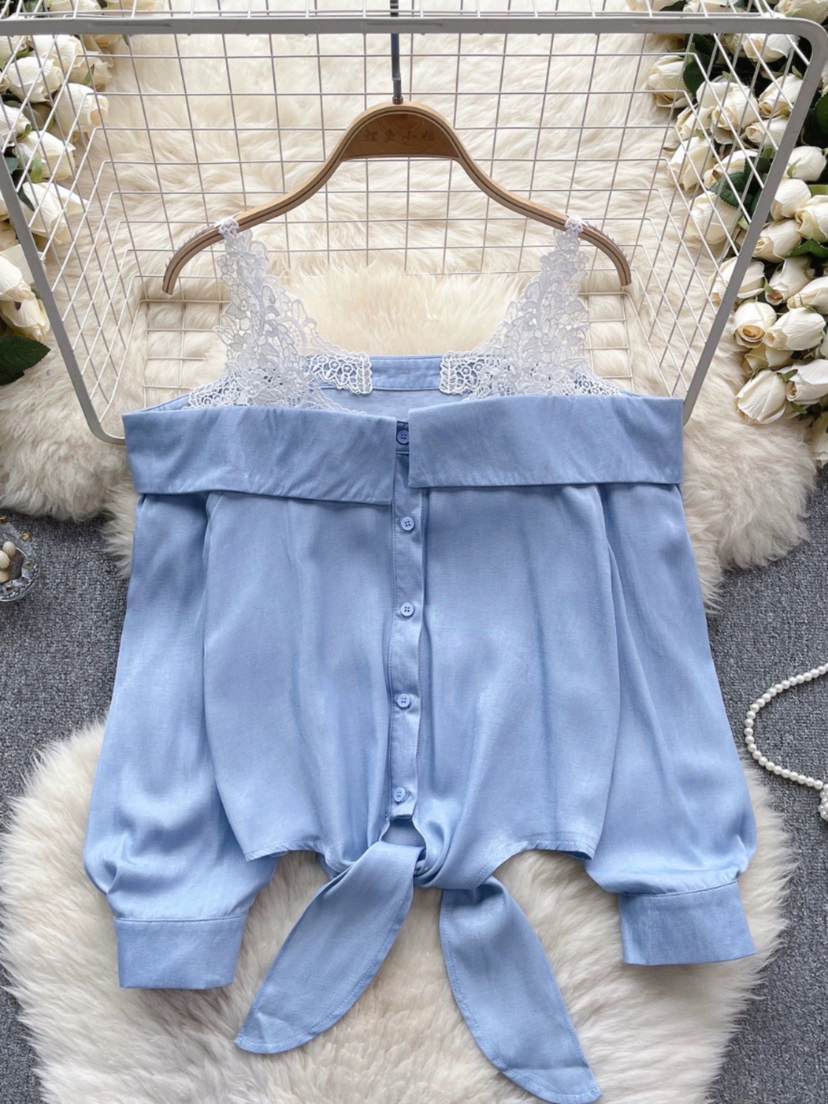 Butterfly glow top CTO209 image