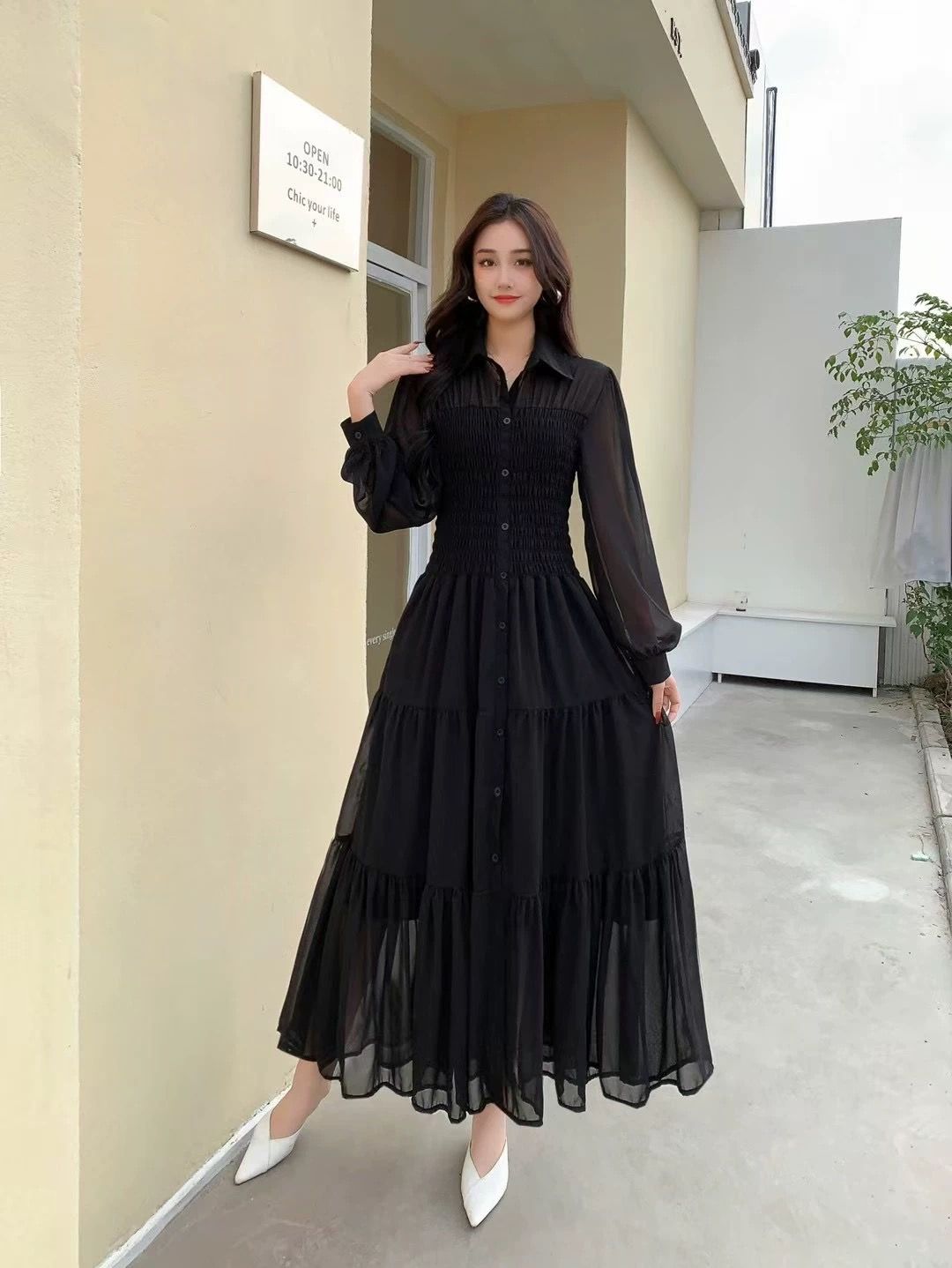 Trust in divine dress CD1141