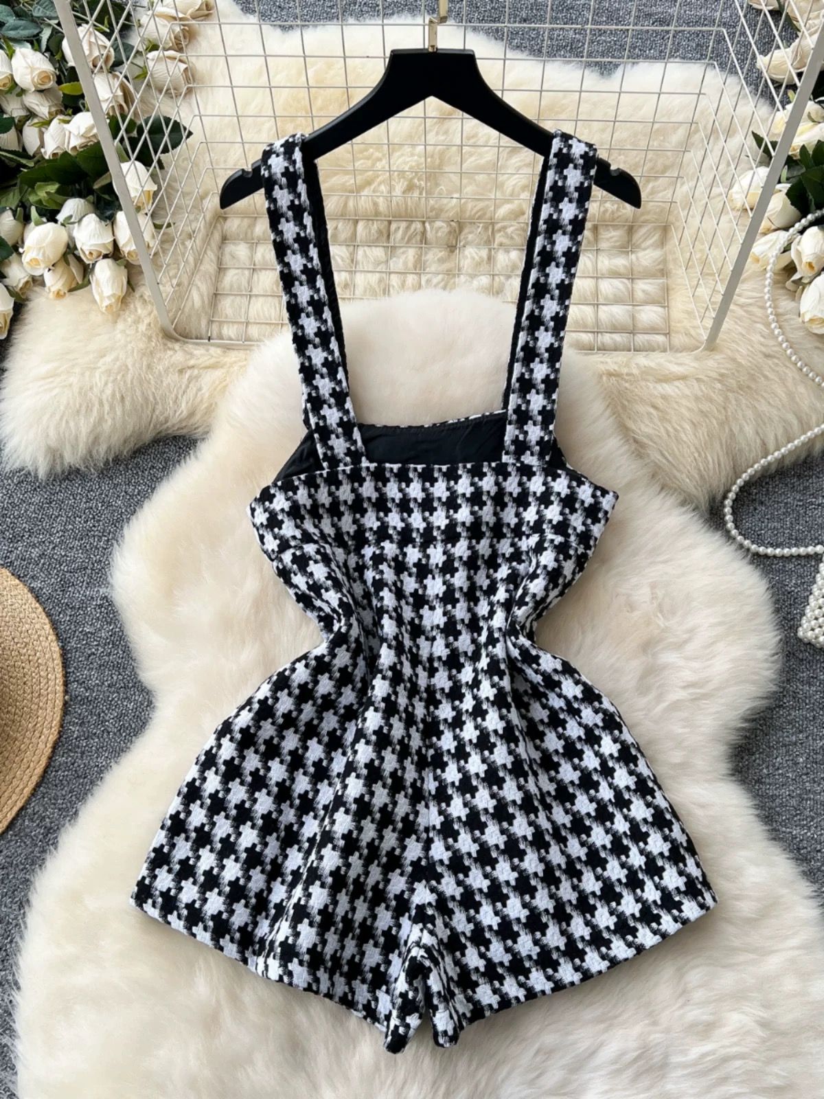 Up close plaid romper RJS116 image