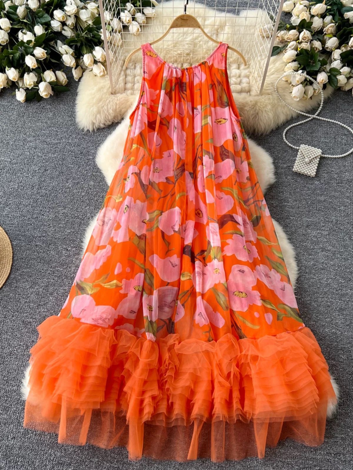 Tipping the glass dress EVD269 image