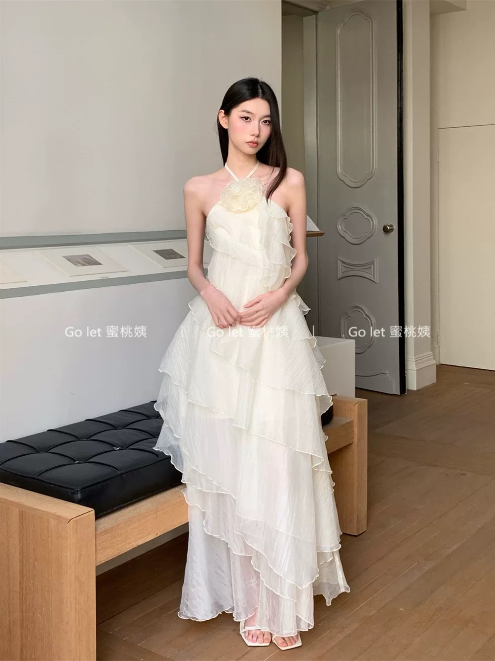 Hard to stay dress CD1132