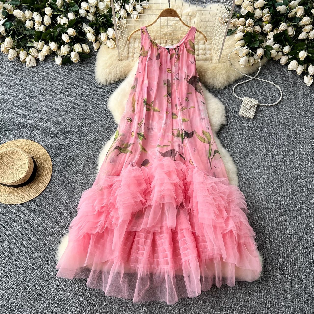 Tipping the glass dress EVD269 image