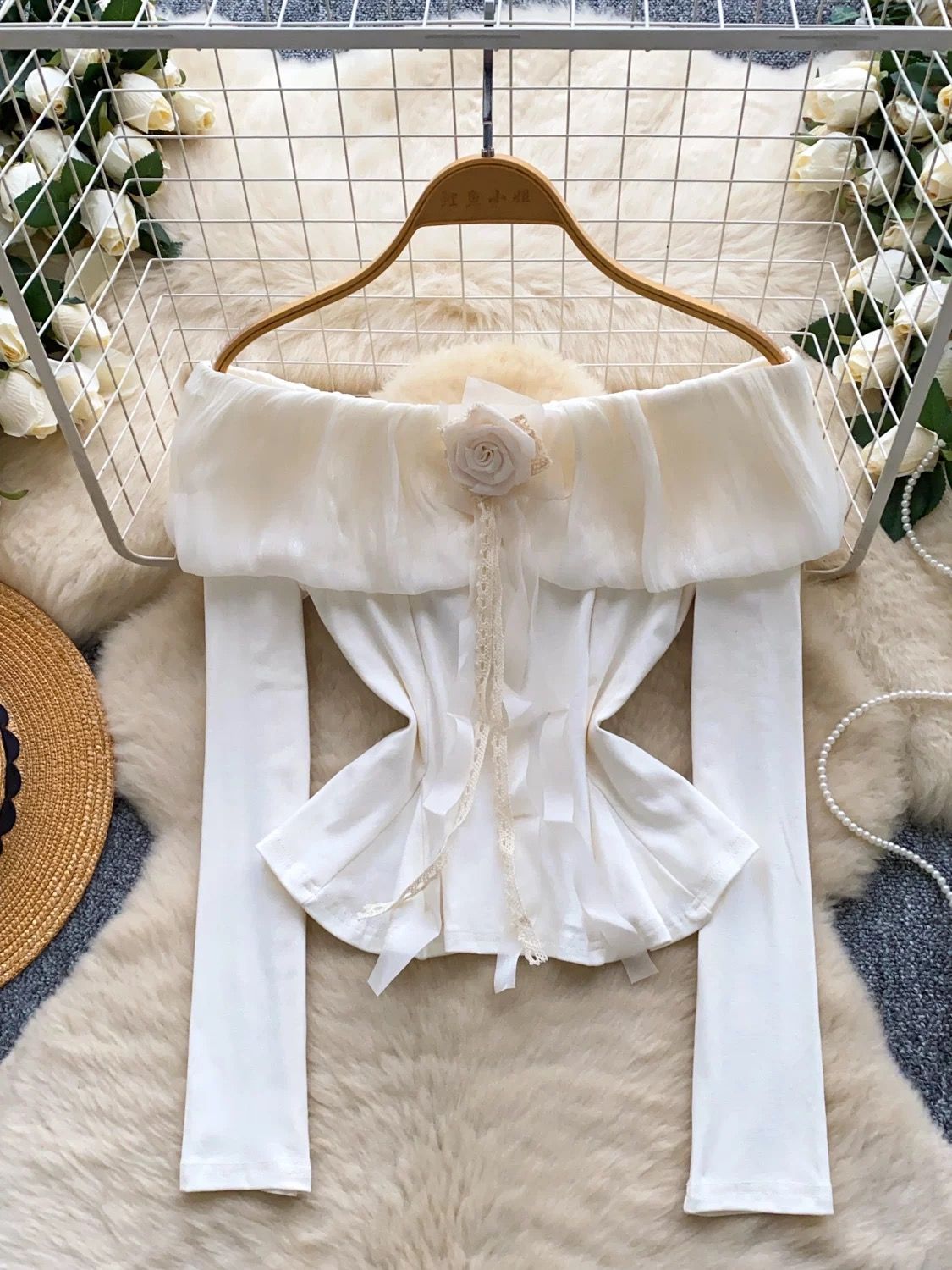 Symone top CTO635 image