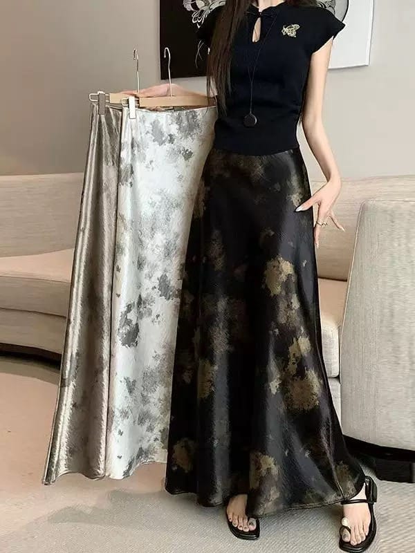 Distorted love skirt CS188 image